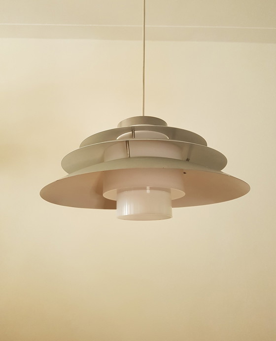 Image 1 of Deense design hanglamp van Bent Karlby voor Lyfa