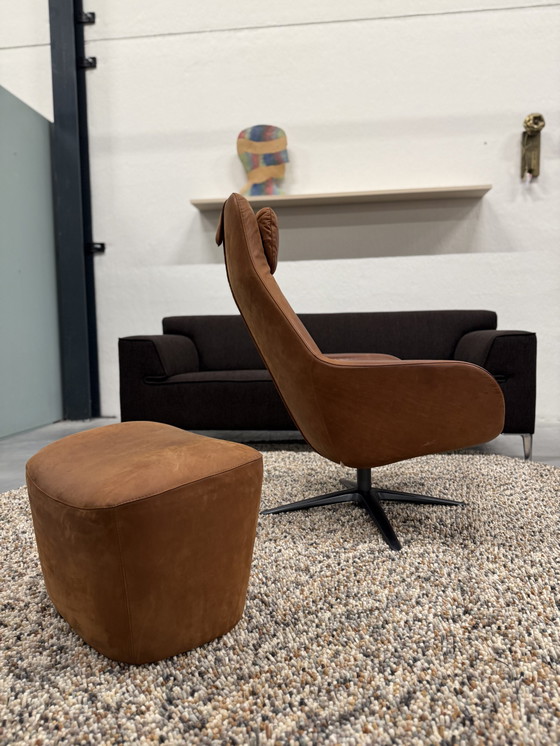 Image 1 of Pode Spot Two Draai Fauteuil Met Poef & Hoofdkussen Danza Leer