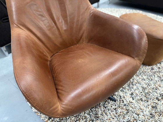 Image 1 of Pode Spot Two Draai Fauteuil Met Poef & Hoofdkussen Danza Leer