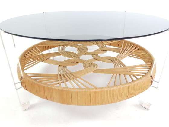 Image 1 of Vintage coffee table | salontafel rookglas rotan