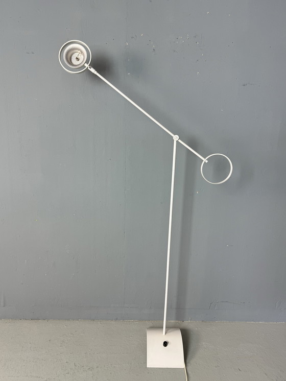 Image 1 of Minimalistische balans vloerlamp jaren ‘80