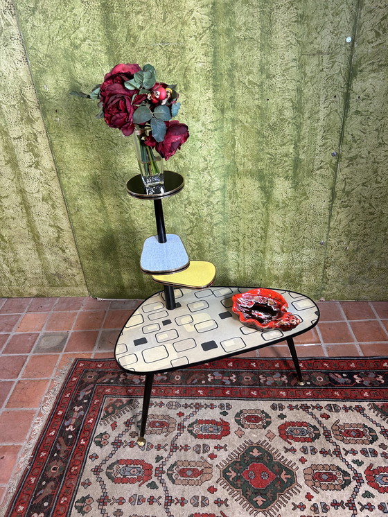 Image 1 of Mid century retro vintage bijzettafel plantenstandaard met 1950