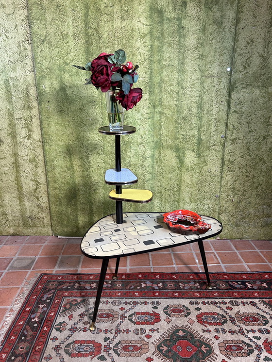 Image 1 of Mid century retro vintage bijzettafel plantenstandaard met 1950