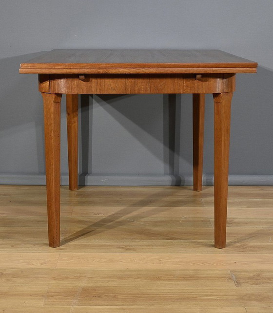 Image 1 of Scandinavische Teakhouten uitschuifbare tafel - 1960