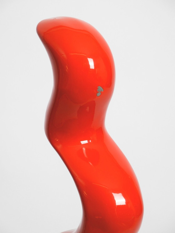 Image 1 of Twee grote gelimiteerde abstracte metalen vloerbeelden in rood van Tony Almén en Peter Gest voor Ikea 1990