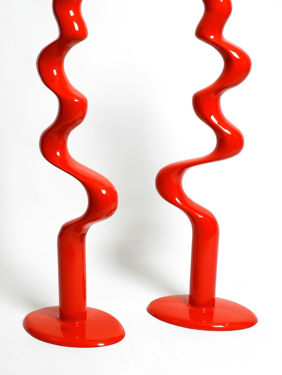 Image 1 of Twee grote gelimiteerde abstracte metalen vloerbeelden in rood van Tony Almén en Peter Gest voor Ikea 1990