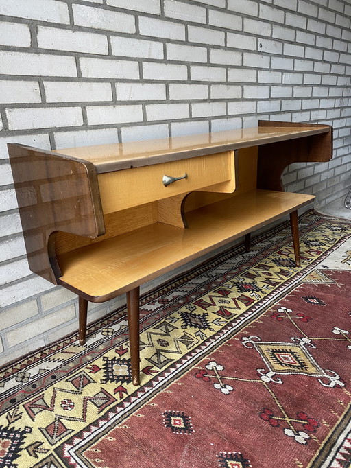 Vintage dressoir