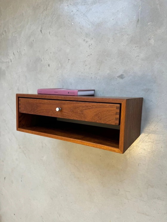 Image 1 of Vintage Wandkastje Kai Kristiansen Teak