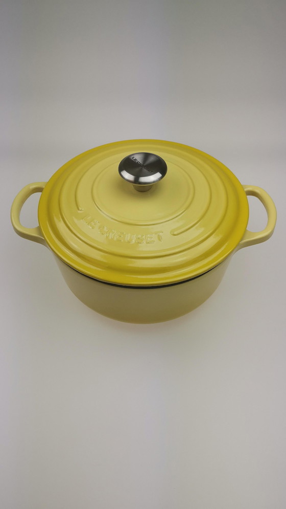 Image 1 of Gele Le Creuset braadpan