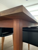 Handgemaakte eetkamer tafel