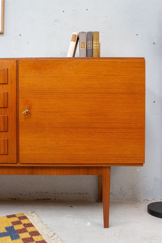 Image 1 of Vintage dressoir