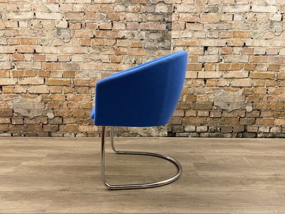 Image 1 of Artifort Megan blauw - fauteuil