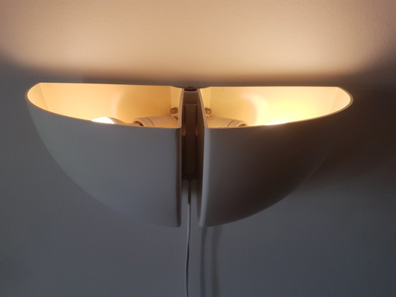 Image 1 of 2 Vintage Raak wandlamp Octavo