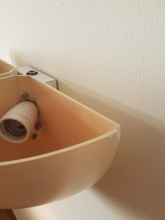 Image 1 of 2 Vintage Raak wandlamp Octavo