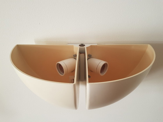 Image 1 of 2 Vintage Raak wandlamp Octavo