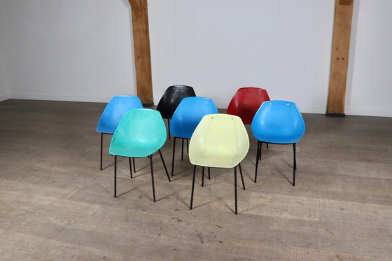 Image 1 of 7x Meurop Coquillage stoelen van Pierre Guariche