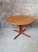 Vintage ronde deense tafel