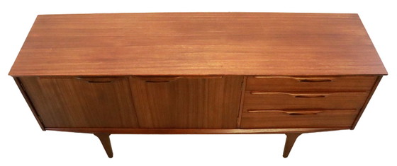 Image 1 of Jentique sideboard 'Tregynon' | 167.7 cm