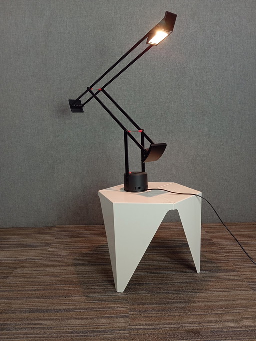 1X Artemide Tizio Lamp