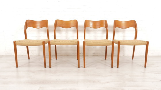 Image 1 of Set Van 4 Vintage Eetkamerstoelen | Niels Otto Møller | Model 71