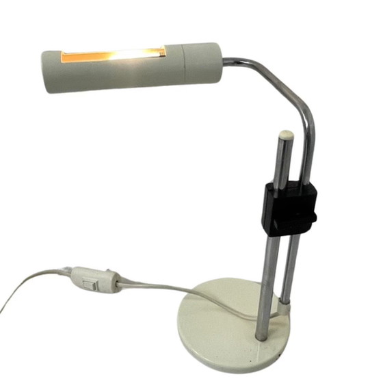 Image 1 of Hala Zeist - Bureaulamp - Wit en chroom - Verstelbaar - Zeldzaam model!