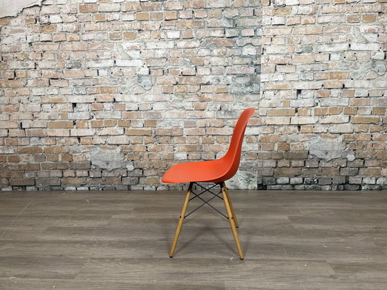 Image 1 of 6X Vitra Dsw Oranje