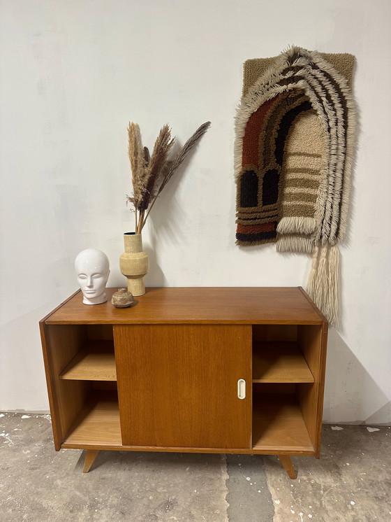 Image 1 of Vintage Dressoir Met Schuifdeuren