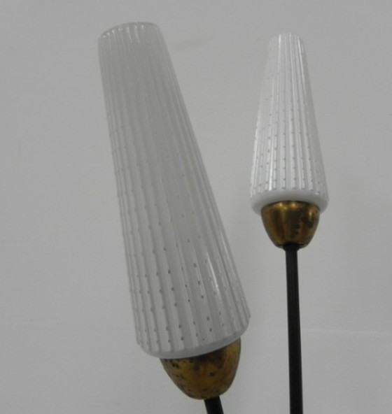 Image 1 of Vloerlamp met 3 glazen kappen