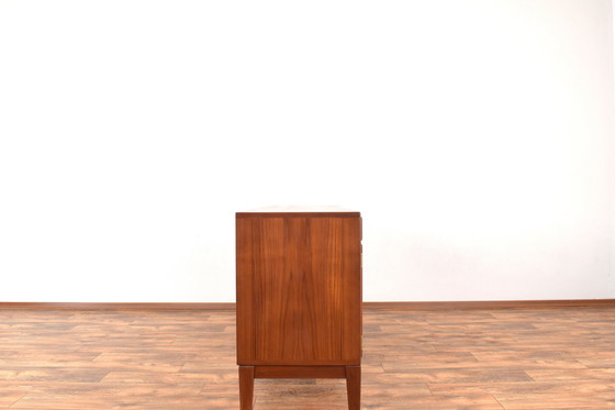 Image 1 of Mid Century Deens teakhouten dressoir, 1960S.