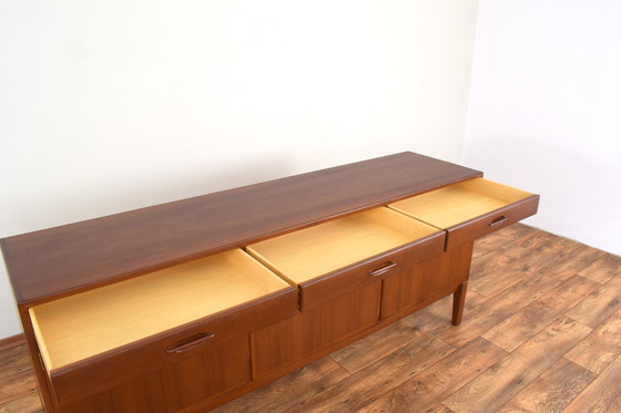 Image 1 of Mid Century Deens teakhouten dressoir, 1960S.