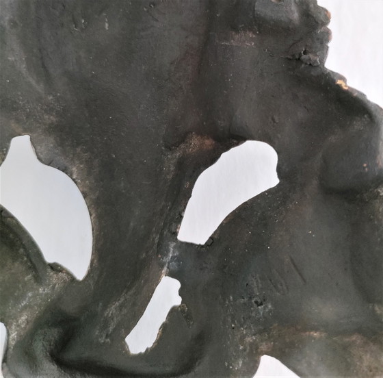 Image 1 of Paar zwart gepatineerd bronzen kariatide medaillons