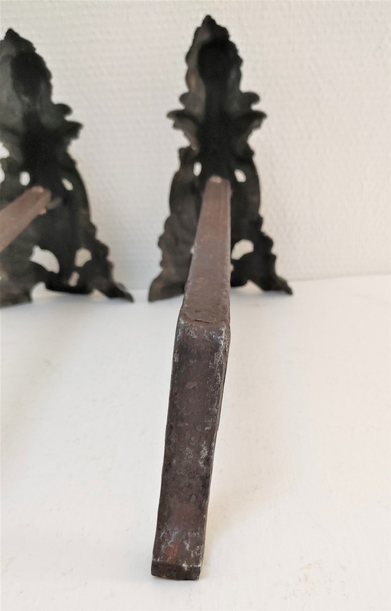 Image 1 of Paar zwart gepatineerd bronzen kariatide medaillons