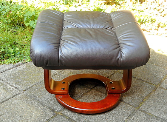 Image 1 of Vintage Hocker