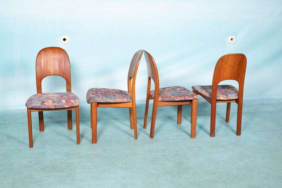 Image 1 of Set Bohemian Deense Holstebro eetkamerstoelen jaren 70