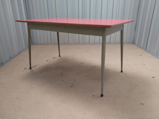 Image 1 of Formica tafel rood