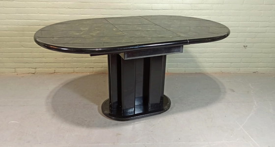 Image 1 of Vintage ovale uitschuifbare eettafel, glanzend zwart