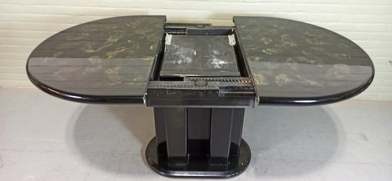 Image 1 of Vintage ovale uitschuifbare eettafel, glanzend zwart