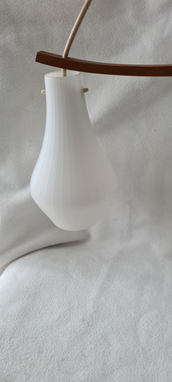 Image 1 of Scandinavische houten lamp Mid Century