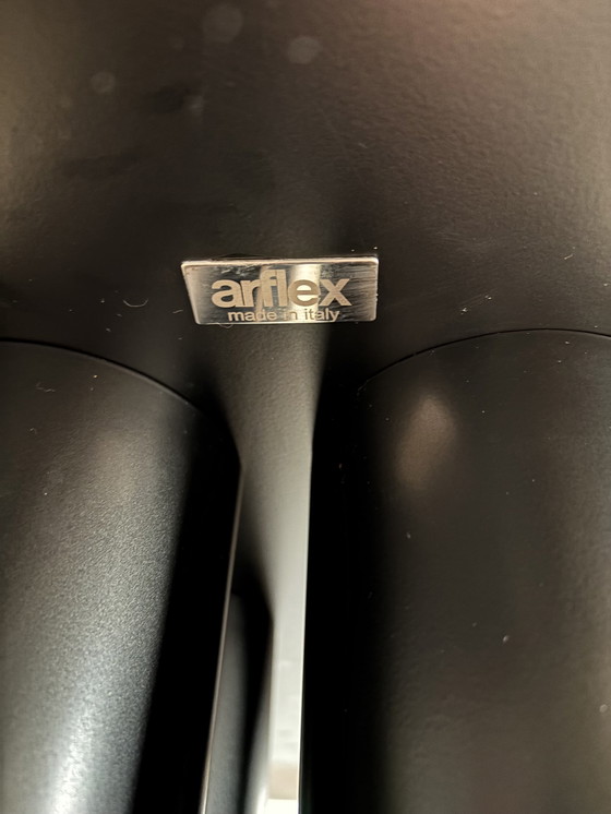 Image 1 of Arflex Goya Dining Table