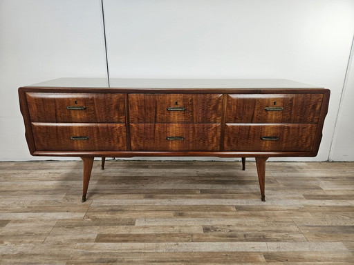 Mid Century 1960S Noten dressoir met zes laden en glazen blad