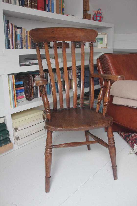 Image 1 of Engelse Windsor Chair