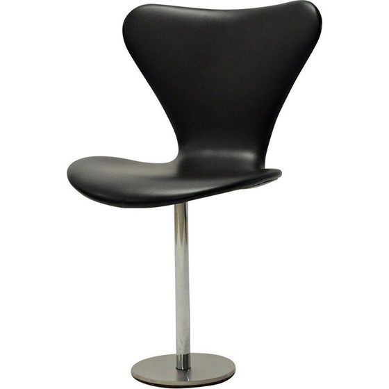 Image 1 of Vintage Auditorium Stoelen Arne Jacobsen Vlinder van Fritz Hansen 1960