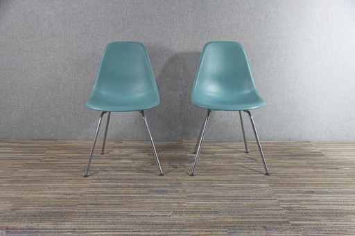 2X Dsx Charles Ray Eames Vitra Stoelen 