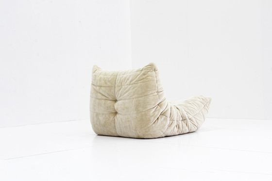 Image 1 of Originele Vintage Togo Ligne Roset fauteuil beige stof