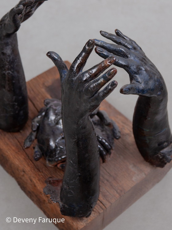 Image 1 of Keramiek Geglazuurde Handen Sculptuur 1970S België Onbekende Kunstenaar