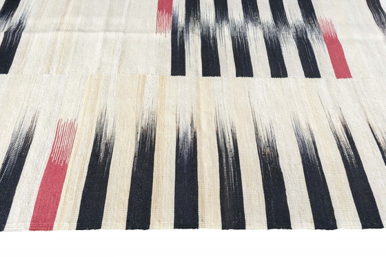 Image 1 of Handgeweven design kelim Fars - 201 X 156 cm - Nieuw