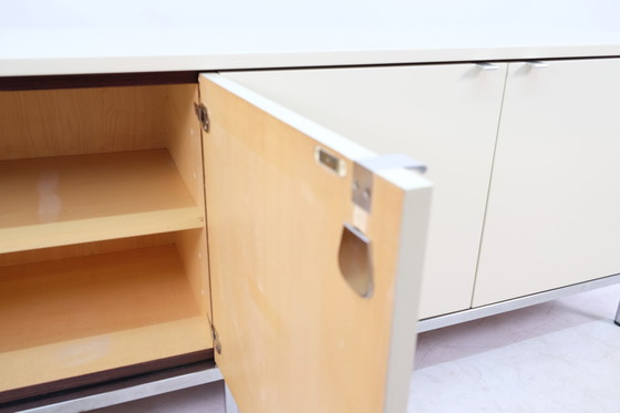 Image 1 of 2543 Dressoirs van Florence Knoll Bassett voor Knoll Inc. / Knoll International, 1968