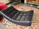 Leolux Volare Fauteuil Met Hocker Donkerblauw