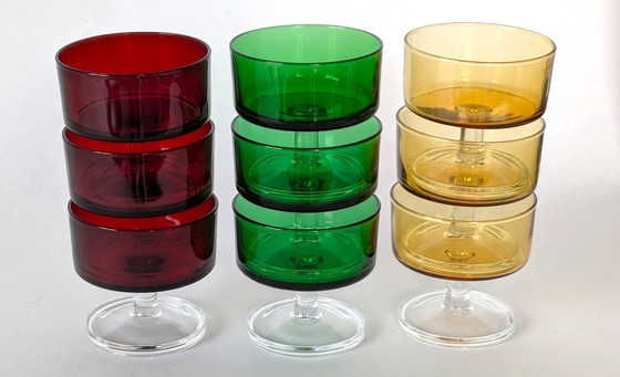 Image 1 of 9 Vintage Luminarc Cavalier Coupes –In Drie Kleuren (Rood, Amber, Groen)