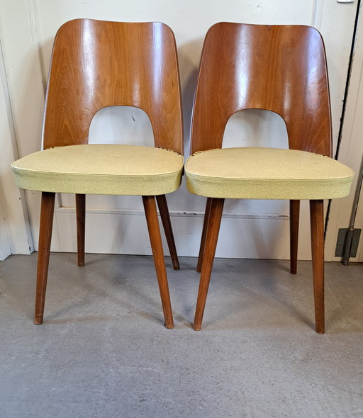 2x Thonet stoel